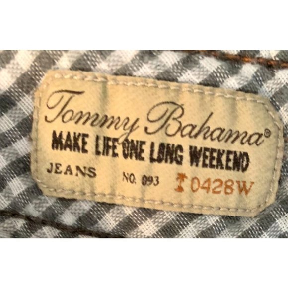 Tommy Bahamas Mens Size 38 Brown Plaid Shorts Cargo Make Life One Long Weekend - Picture 4 of 4